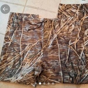 New Camo Hunting Pants XL Hodgman Water Resistant